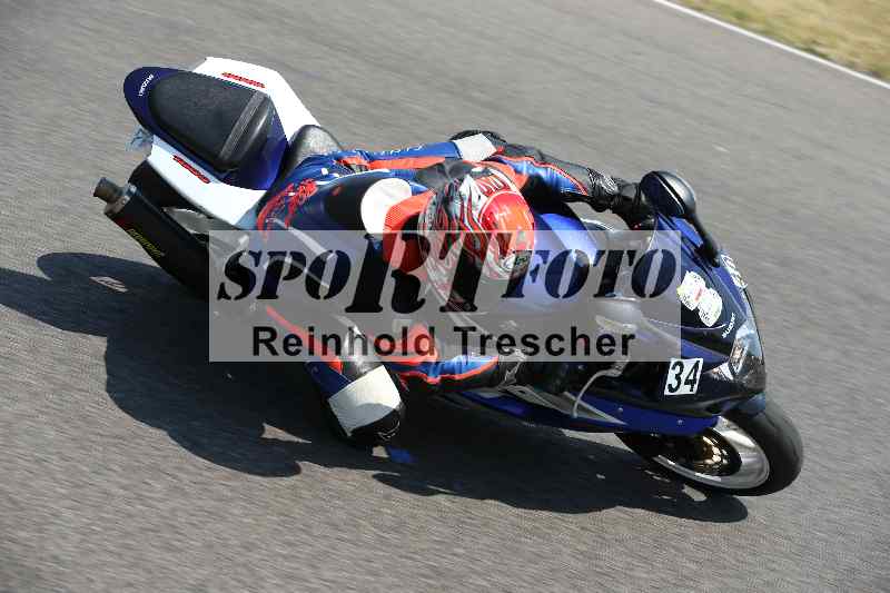 /Archiv-2023/28 05.06.2023 Moto Club Anneau du Rhin/rouge-expert/34-40